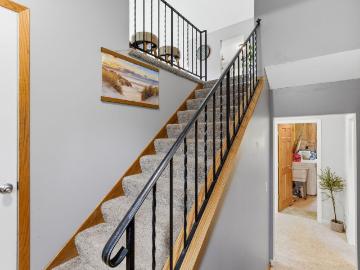 17627 Ionia Court