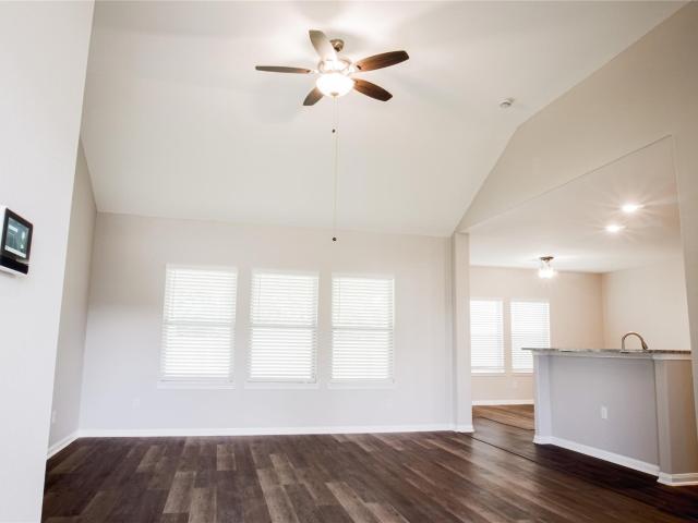 17624 Cedar Crest Drive