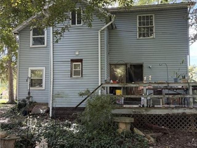 1762 Martin Rd, Mogadore, OH 44260