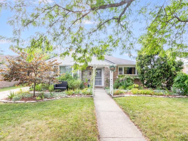 17638 Roosevelt Avenue