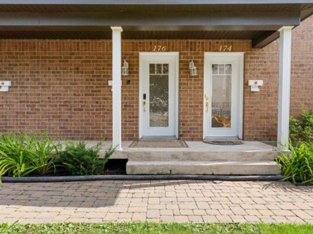 176 30 E Rue E. Québec Charlesbourg, QC, G1H 1X7 condo for sale | Listing ID 25445 | Royal LePage
