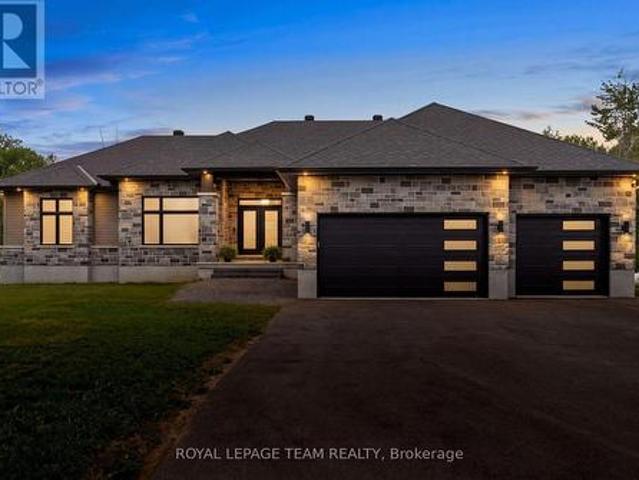176 Country Meadow Drive, Ottawa, ON, K0A 1L0 house for sale | Listing ID X13845 | Royal LePage