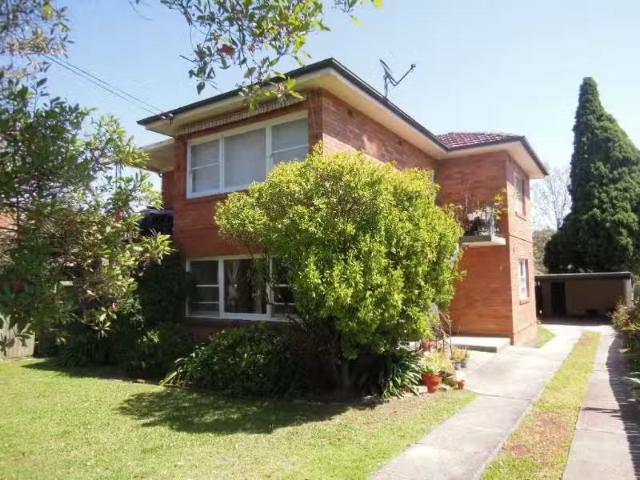 1/76 Cullen Street, Lane Cove House for rent Listed by Michel.