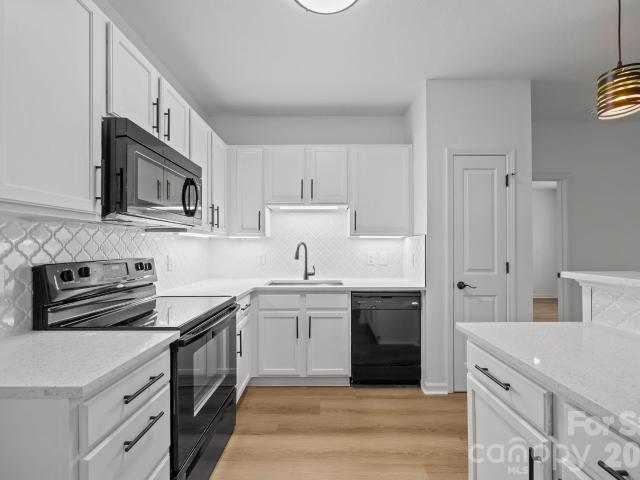 176 Brickton Village Cir, Unit 206, Fletcher, NC 28732 | MLS #4388