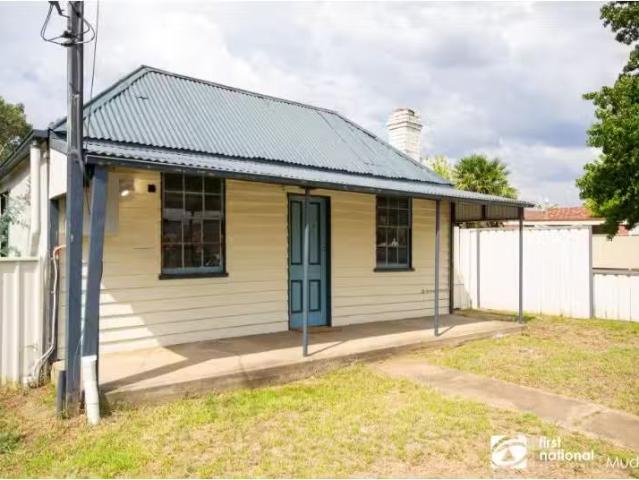 176 Gladstone Street, MUDGEE House for rent Listed by Chloe B.