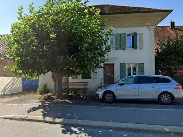 176 m2 apartment for rent in Broye Vully