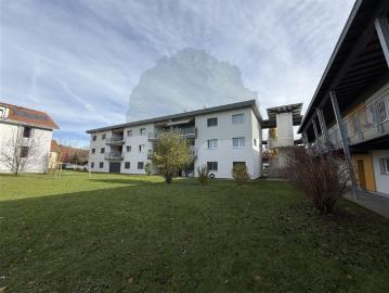 176 m² Wohnfläche im Erdgeschoss Courfaivre Potenzial für Wohnung