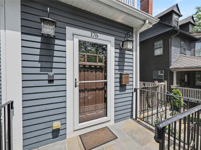 176 Medway Street