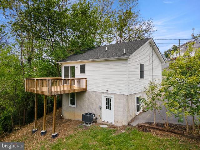 176 N Place Lane