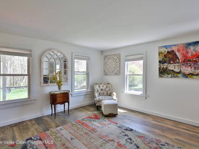 176 Williams Road