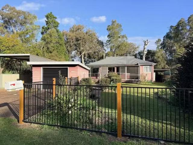 176a Dora Street, Dora Creek House for rent Listed by Leasing.