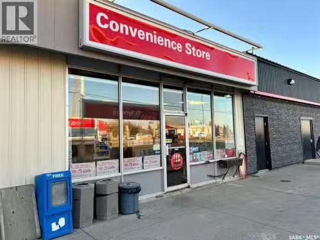 17746 6 Highway, Watson, SK, S0K 4V0 commercial for sale Li.