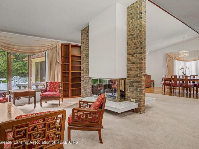 1775 Mirabeau Drive