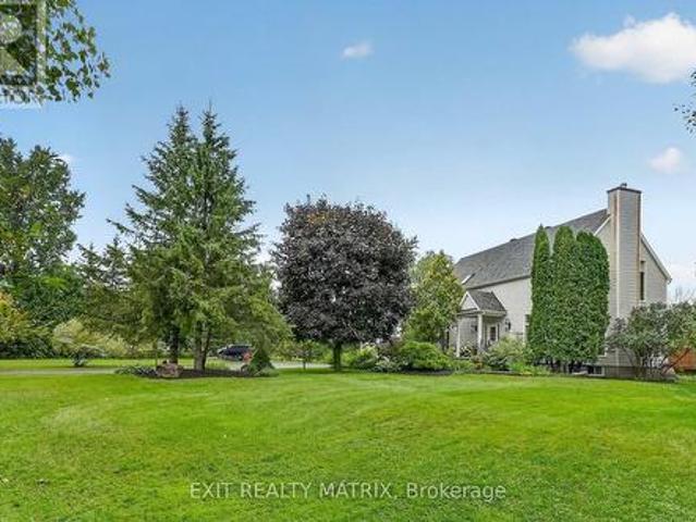 1775 Veena Way, Ottawa, ON, K0A 2P0 house for sale | Listing ID X13775 | Royal LePage