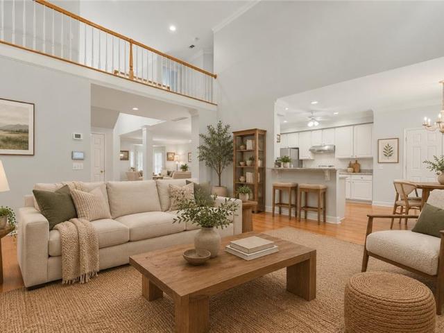 1776 Lavista Oaks Drive