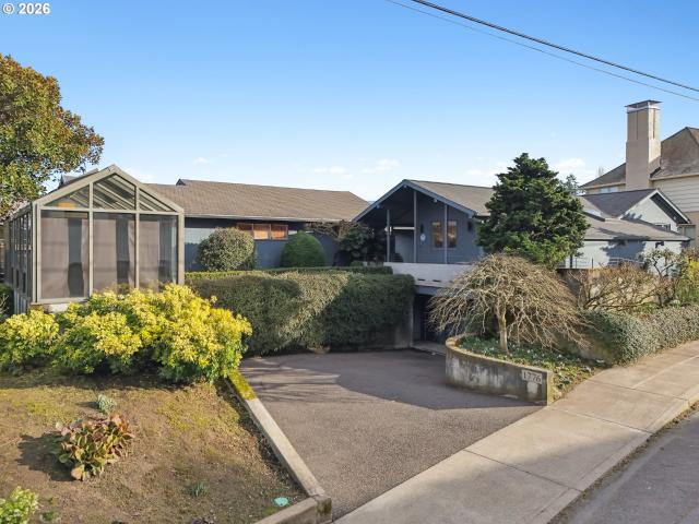 1776 SW Montgomery Dr, Portland, OR 97201 | MLS #278906