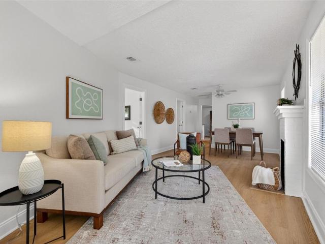 1777 28th Ave N, St. Petersburg, FL 33713 | MLS #TB8488