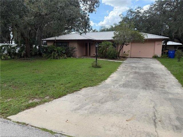 1771 N Torrington Rd, Avon Park, FL 33825