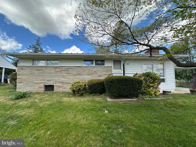17724 Crest Dr, Hagerstown, MD 21740 | MLS #MDWA2035