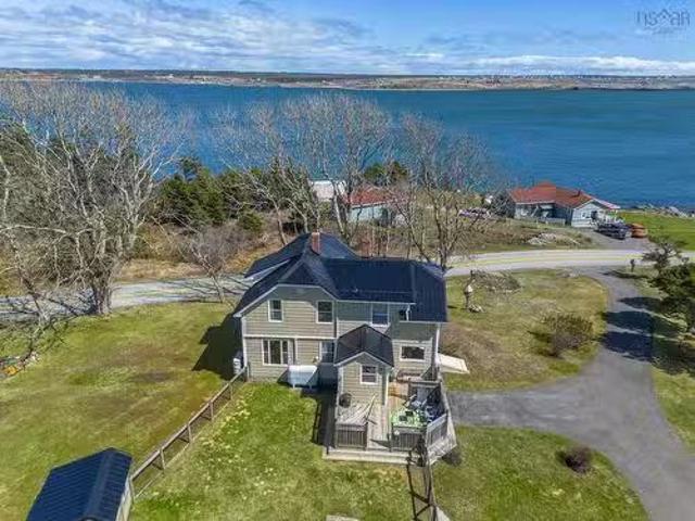 1772 304 Highway, Cape Forchu, NS, B5A 5G7 house for sale L.