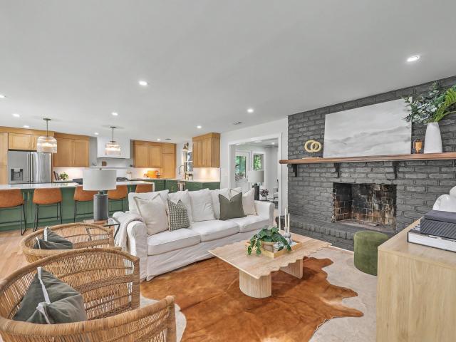 1773 Huntington Drive