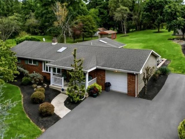 1773 Reading Dr, Bethlehem, PA 18015