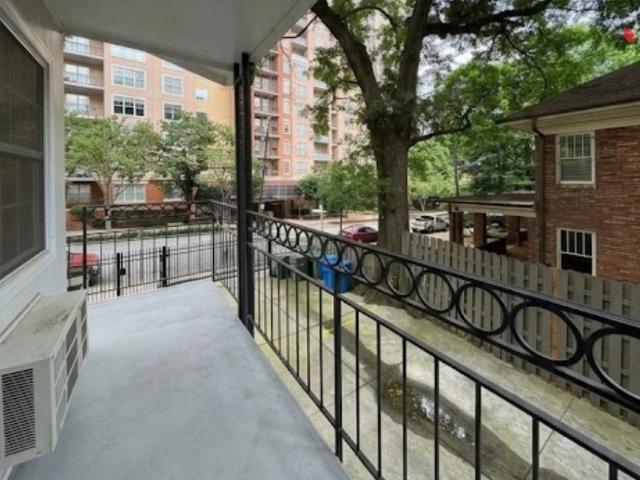 177 12th Street 1 Bedroom Apartment for Rent at 177 12th St Ne, Atlanta, GA 30309 Midtown