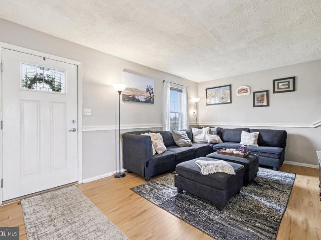 177 Alymer Court
