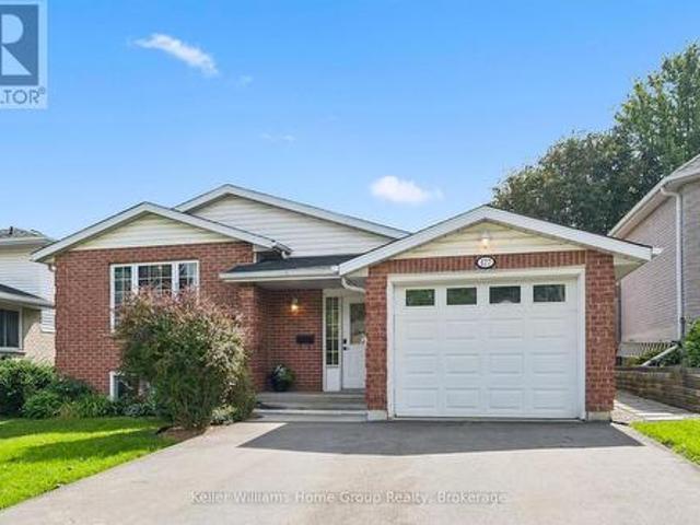 177 Eastforest Trail, Kitchener, ON, N2N 3E7 house for sale | Listing ID X13784 | Royal LePage