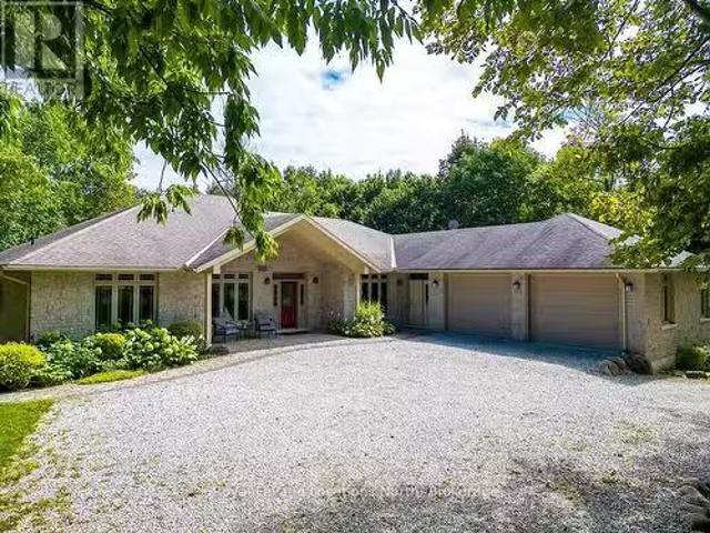 177 Harbour Beach Drive, Meaford, ON, N4L 1W5 house for sale.