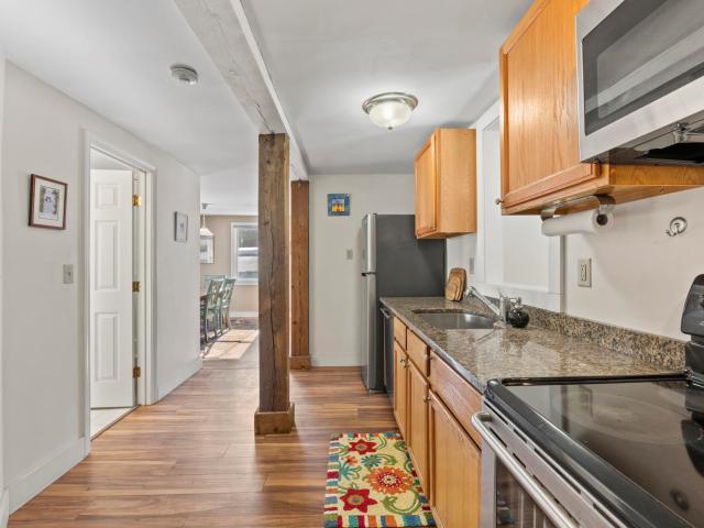 177 Main St, Unit 2, Newmarket, NH 03857 | MLS #5076