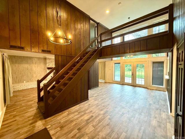 177 S Oak
