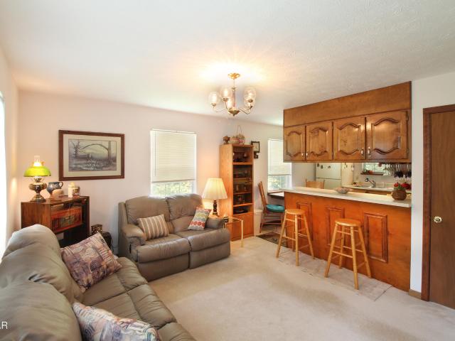 177 Sequoyah Trail