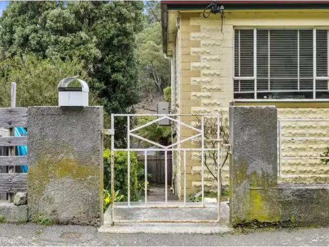 1/77 Poets Road, WEST HOBART Apartment for rent Listed by Nic.