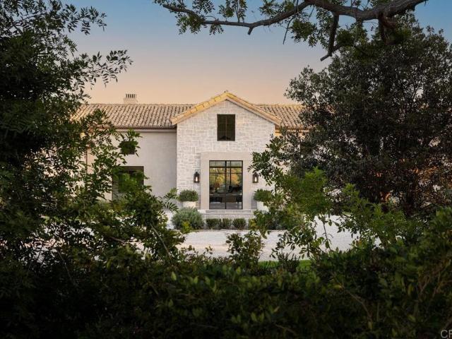 17845 Via De Fortuna, Rancho Santa Fe, CA 92067 | MLS #NDP2506