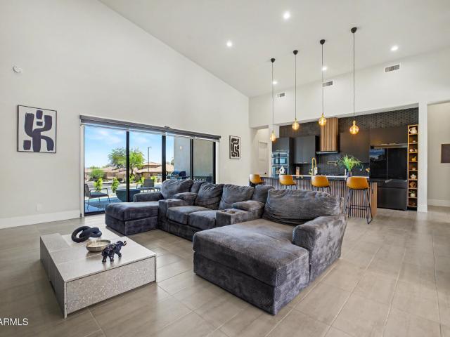 17872 w estes way