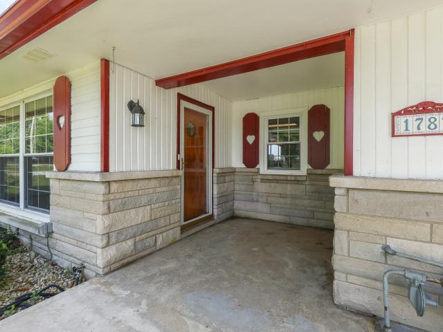 1787 W 250 S