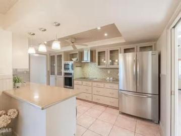17801 N BOSWELL BLVD, SUN CITY, AZ 85373