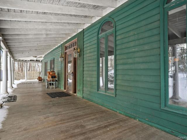 1780 Strawberry Road