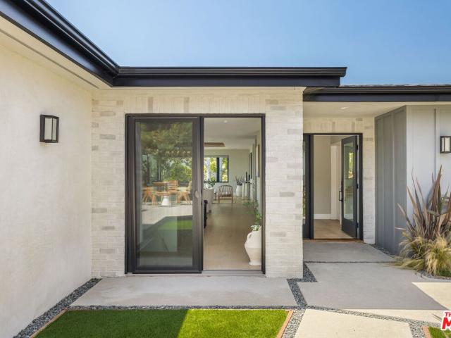 17810 Sabbiadoro Way, Pacific Palisades, CA 90272 | MLS #26837