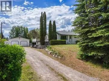 1781 Maple Drive, Red Bluff / Dragon Lake, BC, V2J 4A5 house.