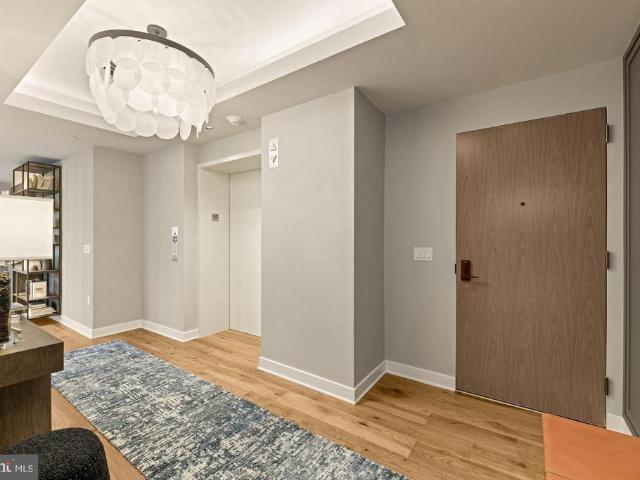 1781 N Pierce Street # 1001