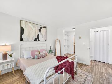 178 4th Ave 2