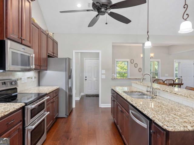 178 Arrowhead Drive