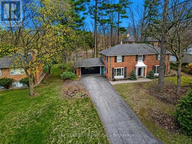 178 Breezy Pines Drive, Mississauga, ON, L5B 1B4 house for sale | Listing ID W13058 | Royal LePage