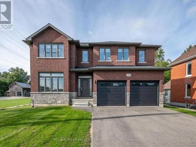 178 Graham Street, West Elgin, ON, N0L 2P0 house for sale | Listing ID X13847 | Royal LePage