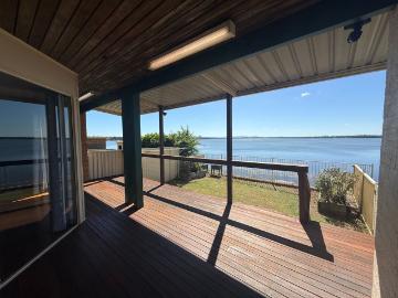 Tuggerah Lake, Jilliby, Wyong Region, Snapper Island