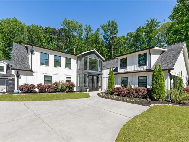 178 Sedalia Court