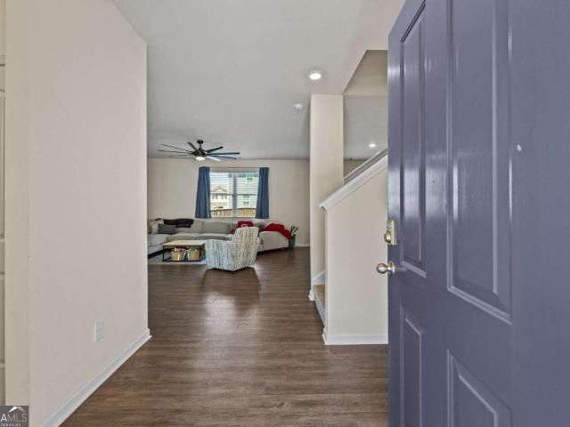 178 Starbuck Parkway