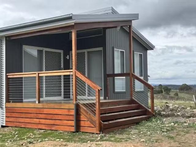 178 Peregrine Road, BILLYWILLINGA House for rent Listed by Ca.